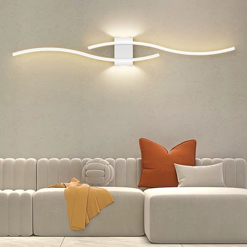 Aurea Curve Wall Light