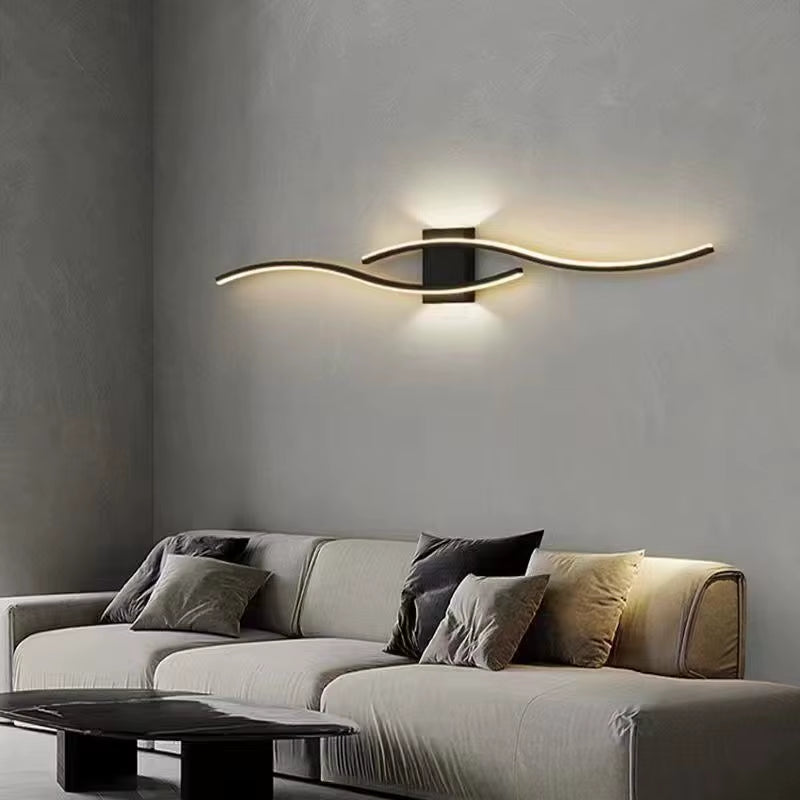 Aurea Curve Wall Light