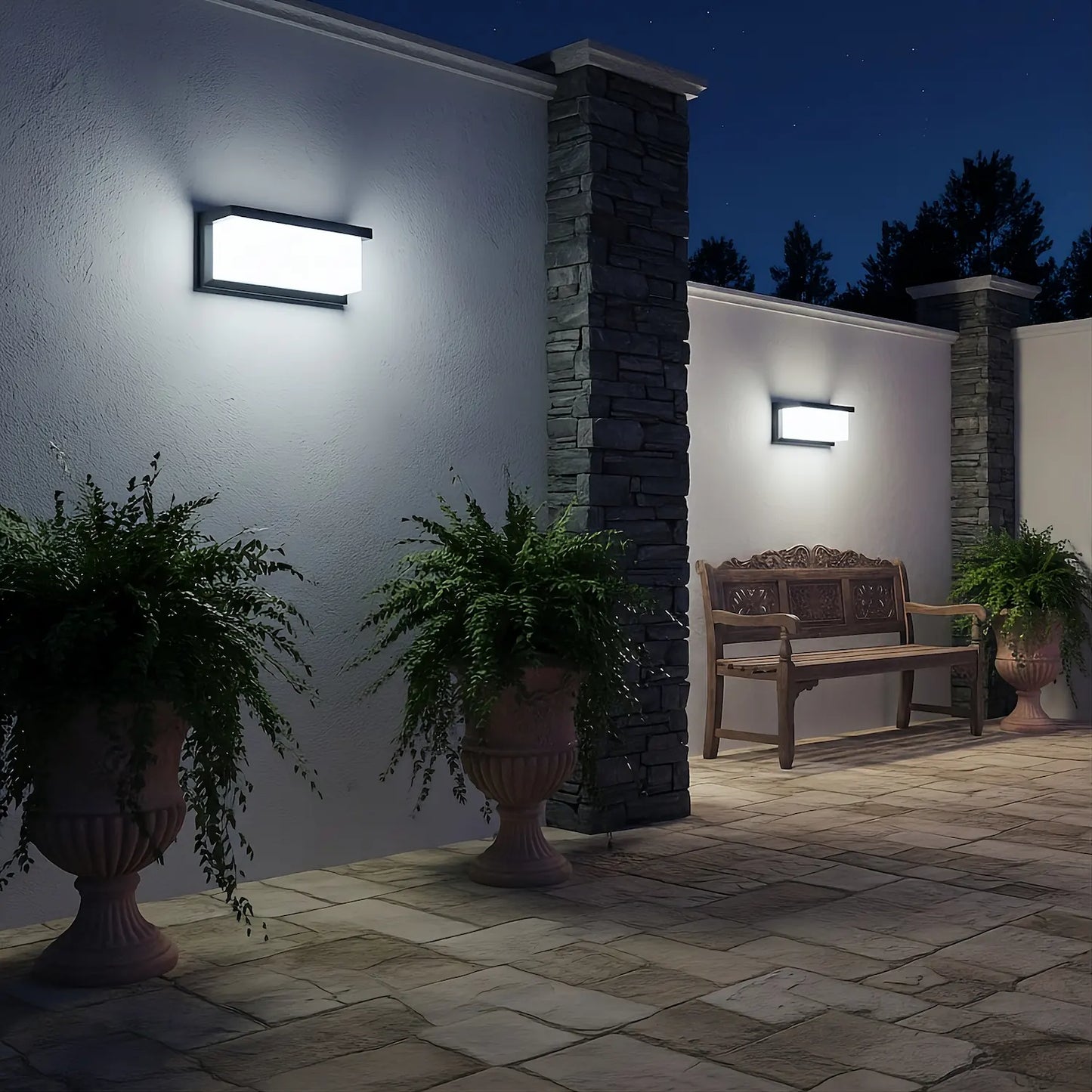 Lunvara Sentinel Wall Light